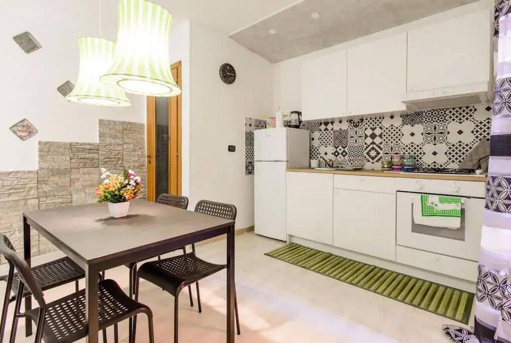 Maclahouse Napoli Centrale Apartment Exterior photo
